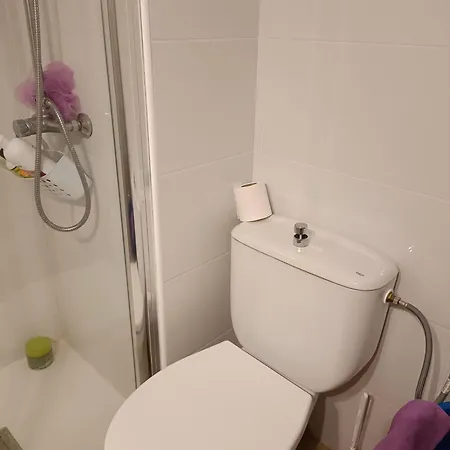 Quarto em Acomodações Particulares Exito 888